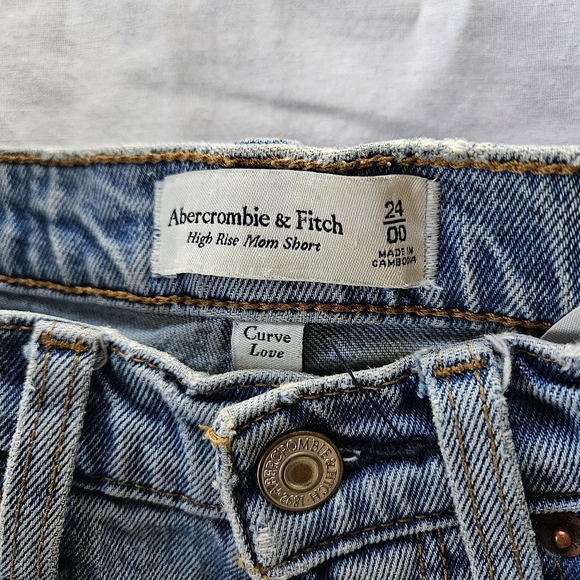 5 Pack Jean Shorts- Abercrombie&Fitch, Levi's, American Eagle, And Hollister! - Picture 7 of 16
